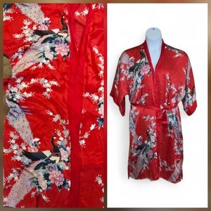 VTg Chinese 100% Silk Robe Kimono House Coat Red Peacocks Florals OS Wu Huang